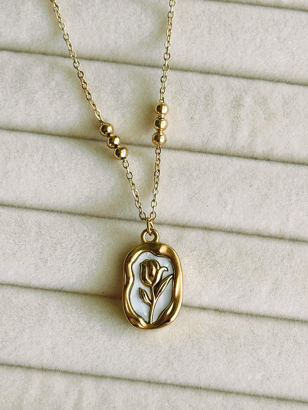 Rosal Necklace