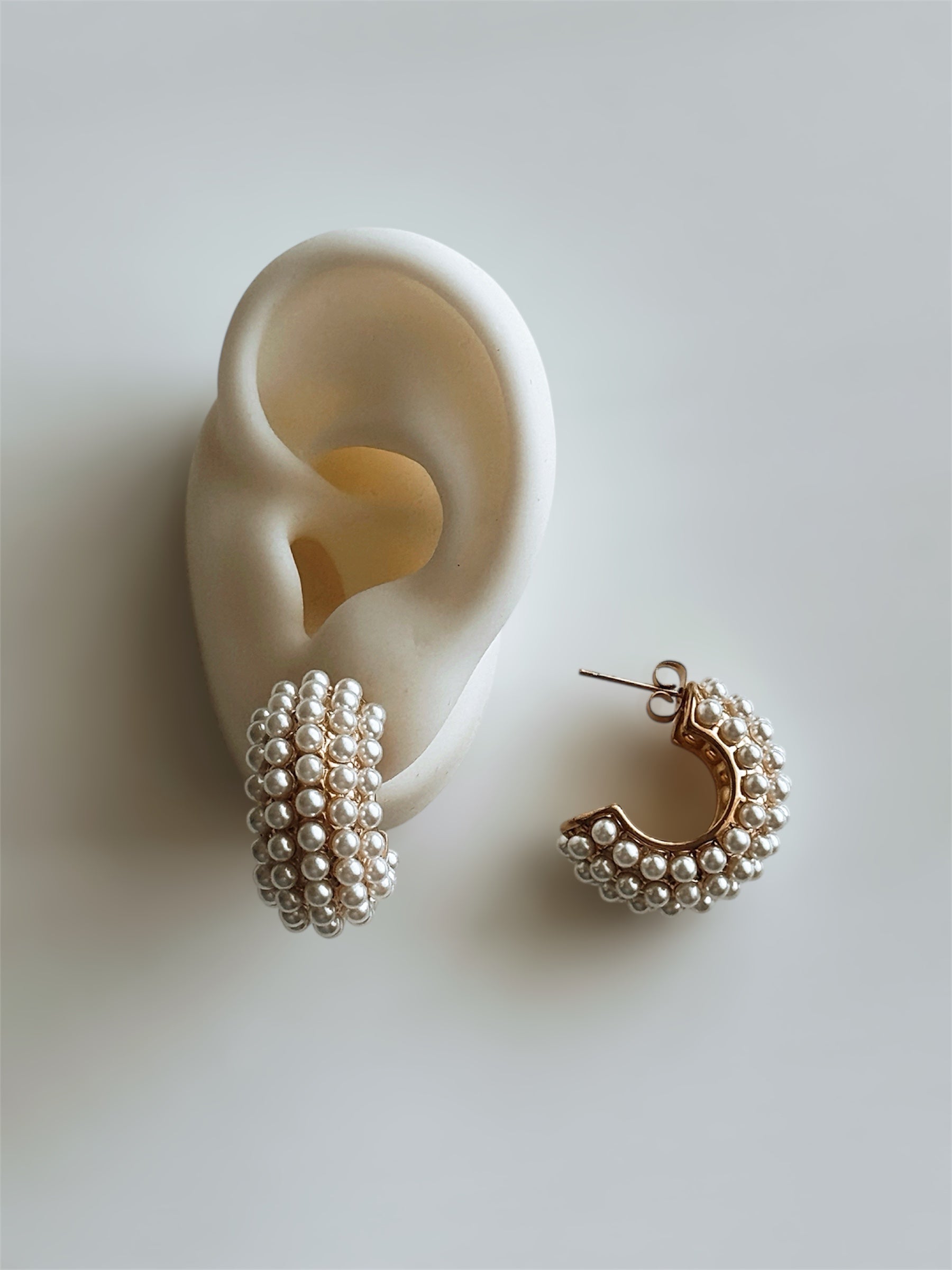 Divina Earrings