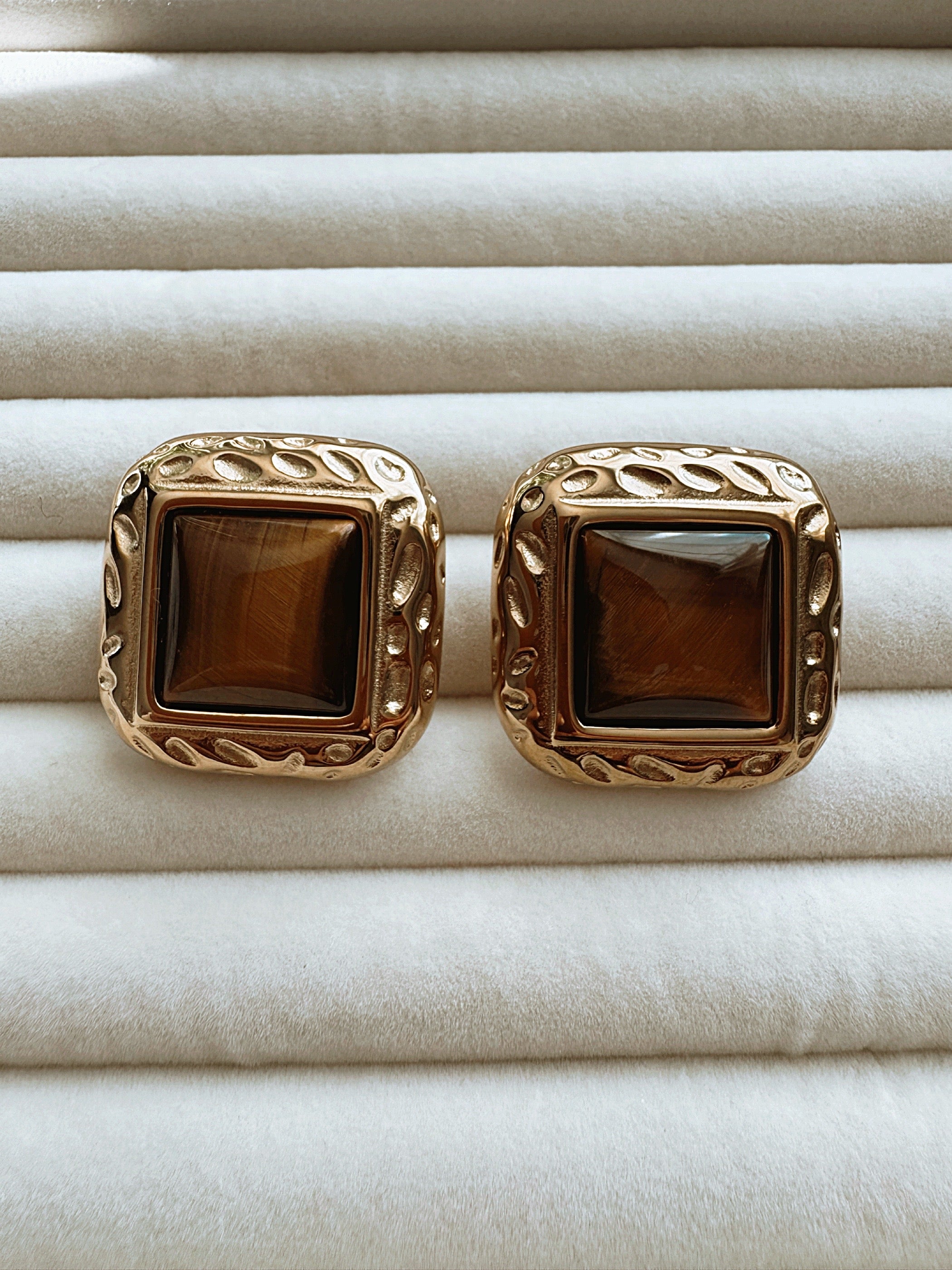 Lola Vintage Earrings