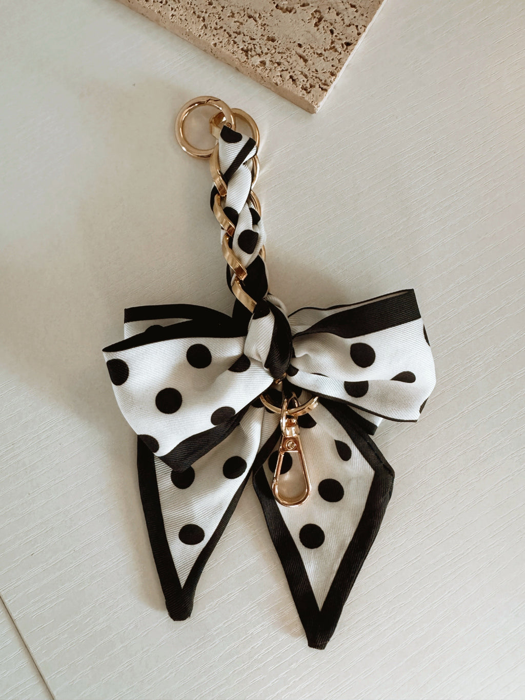 Polka Dot Bow Chain